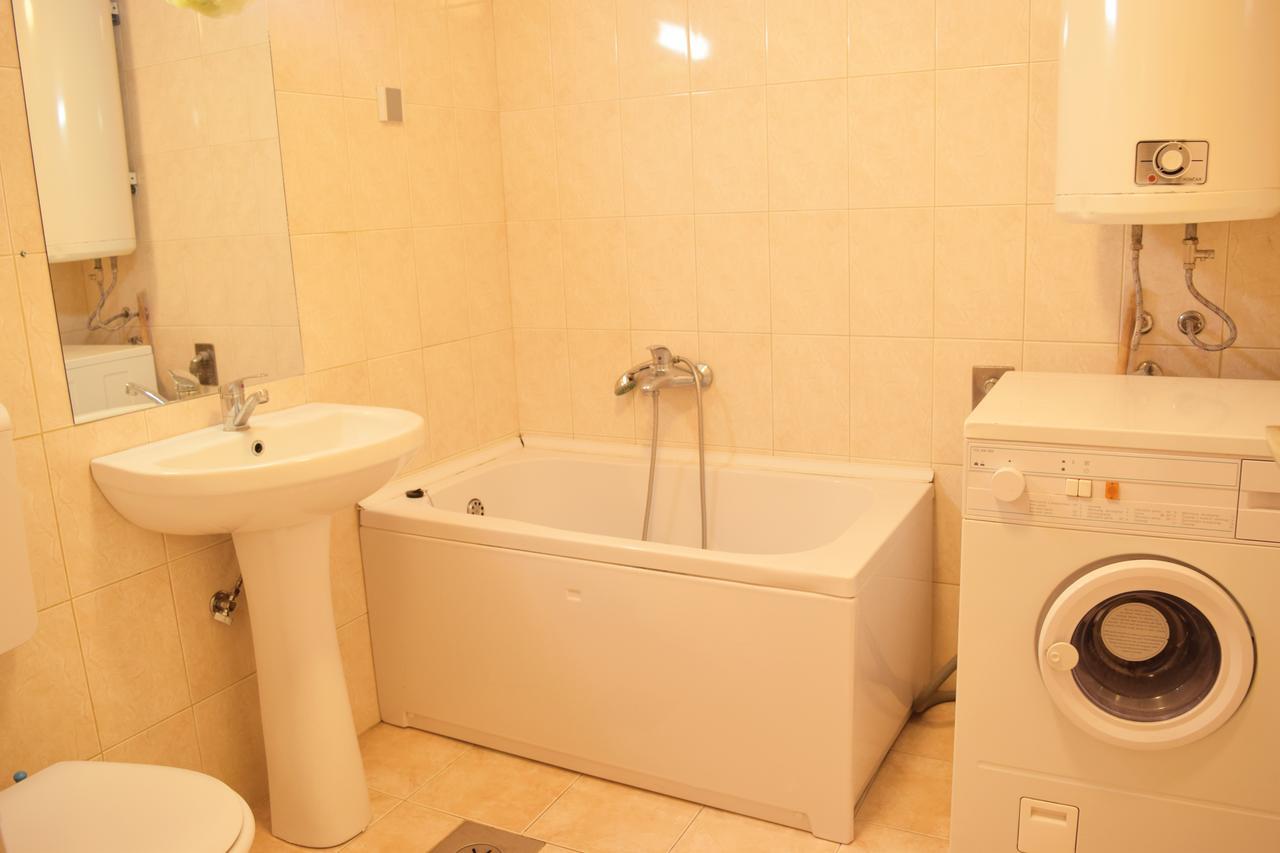 Two Bedroom Apartment Near Centre Ohrid Esterno foto